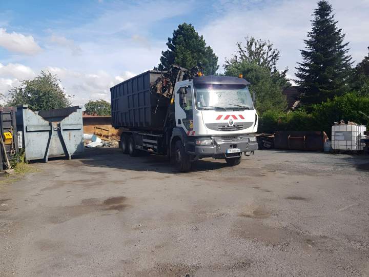 Mise à disposition de bennes pour collecter la ferraille